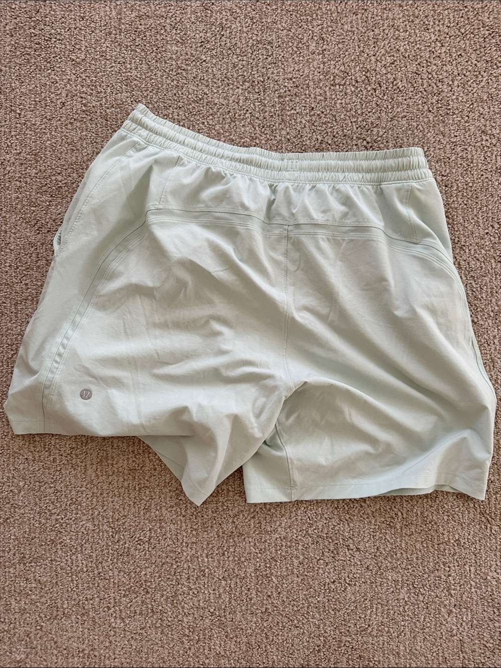 Men's Light Mint Lululemon Performance Shorts Size Large linerless